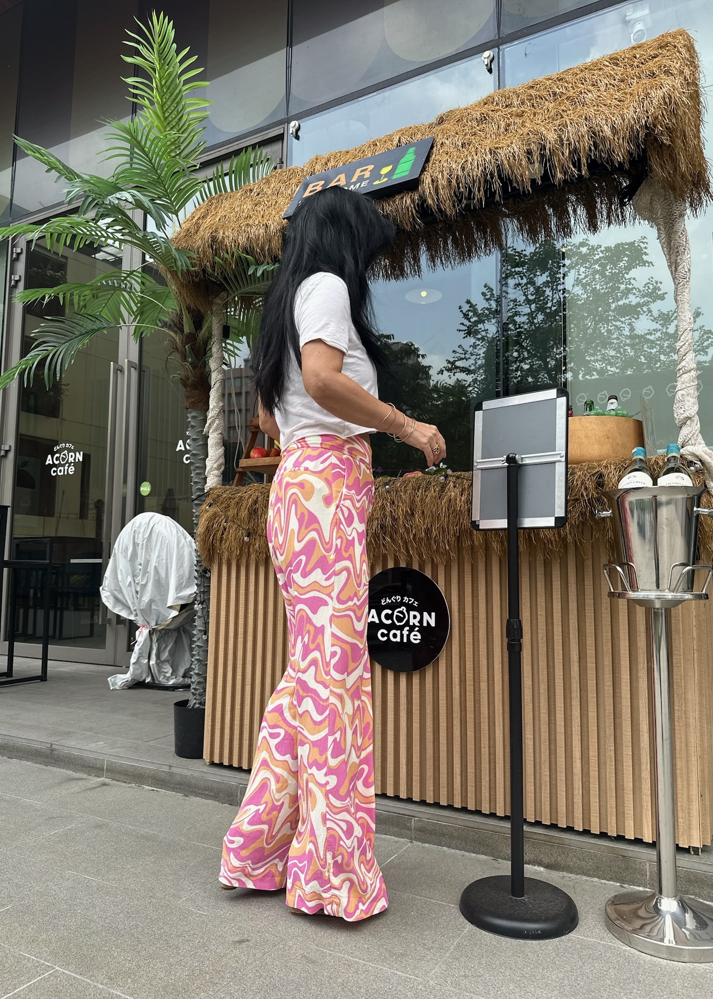 joie de vivre ドット　パンツ　berry style Joie SIlk Charmeause Trouser in Scarlet Red – Wendy Glez